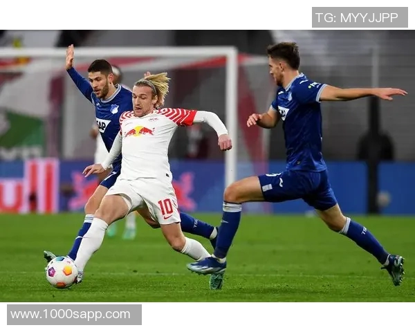 莱比锡红牛三连败,战绩堪忧球队陷低谷:探讨球队危机与复苏之路